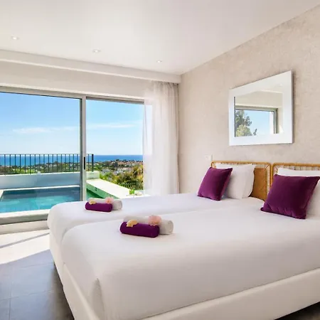 Tahiti - Com Vista Mar, Piscina Infinita E Jacuzzi Em * אלבופיירה